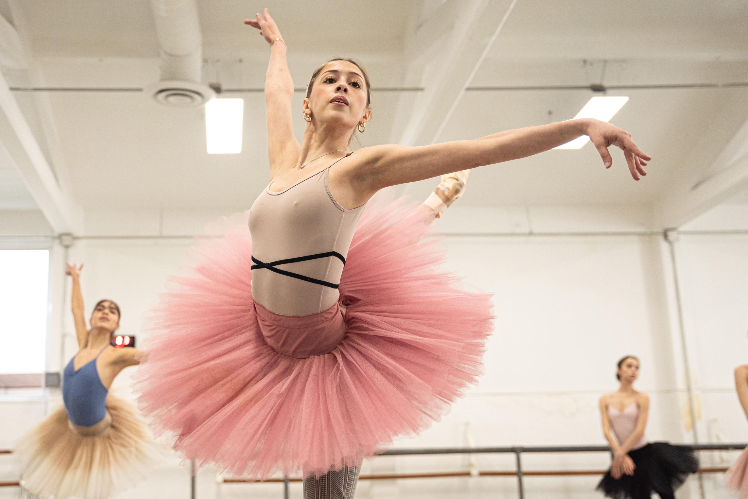 “El lago de los cisnes”, clásico de la danza tendrá ocho funciones en la sala principal del Palacio de Bellas Artes 