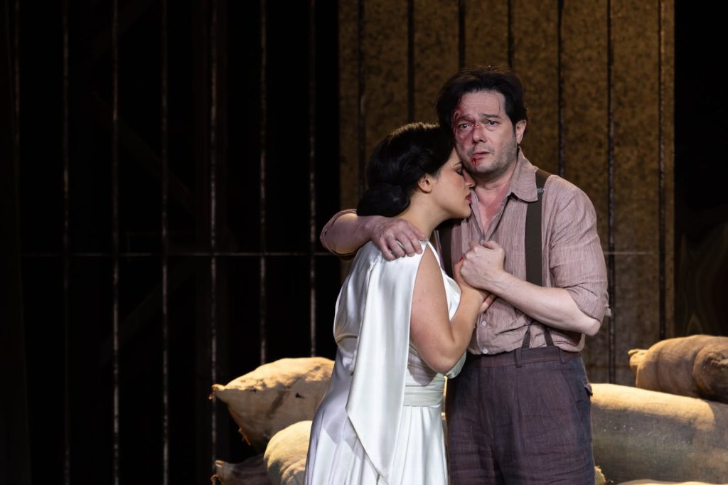 La ópera Tosca, se presentó en el Cervantino en colaboración con el Instituto Nacional de Bellas Artes y Literatura